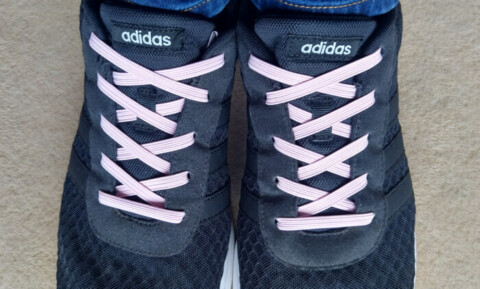 The secret to pretty big sneakers