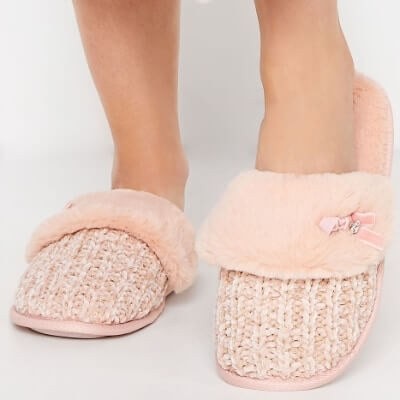 Stylish slippers in large sizes: UK & Europe edition