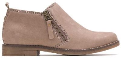 Hush Puppies Mazin Cayto shooties in taupe up to size 11 W and 12 M US